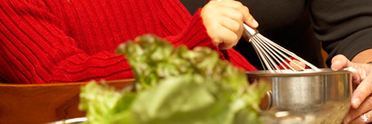 wisking-salad-750x250